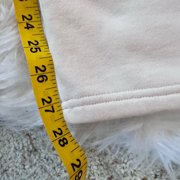 Yellow the Label Minding My Own Business Fleece Pants size Large in Cream/Ivory - Picture 8 of 10